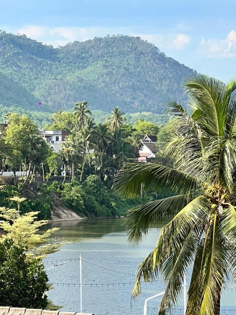 Namkhan Riverside Hotel Luang Prabang Exteriör bild